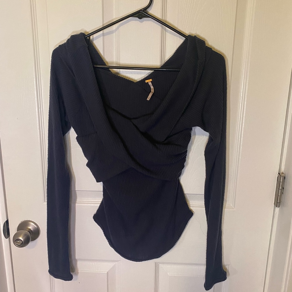 Free People navy sweater